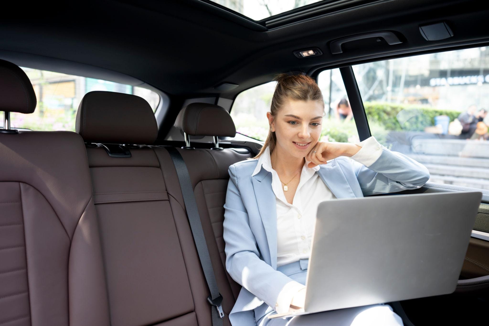 Premium executive chauffeur transfer experience in Slovenia